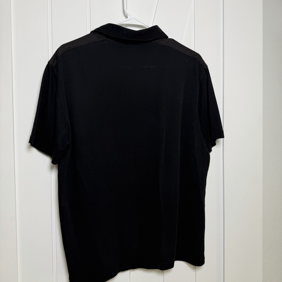 Michael Kors Men's Polo Shirt Black Size Large 100% Cotton Detail On Shoulders - Picture 8 of 8